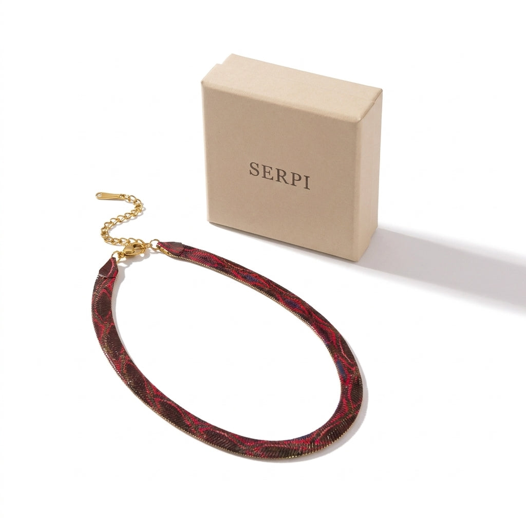 Collar de serpiente
